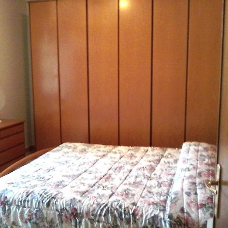 Appartamento In collina Riparbella Esterno foto
