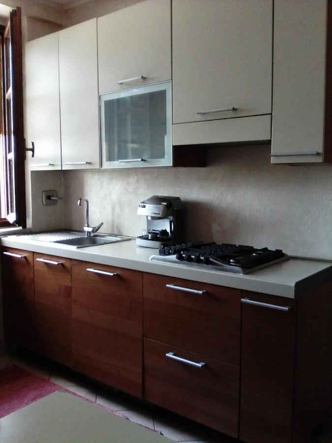 Appartamento In collina Riparbella Esterno foto